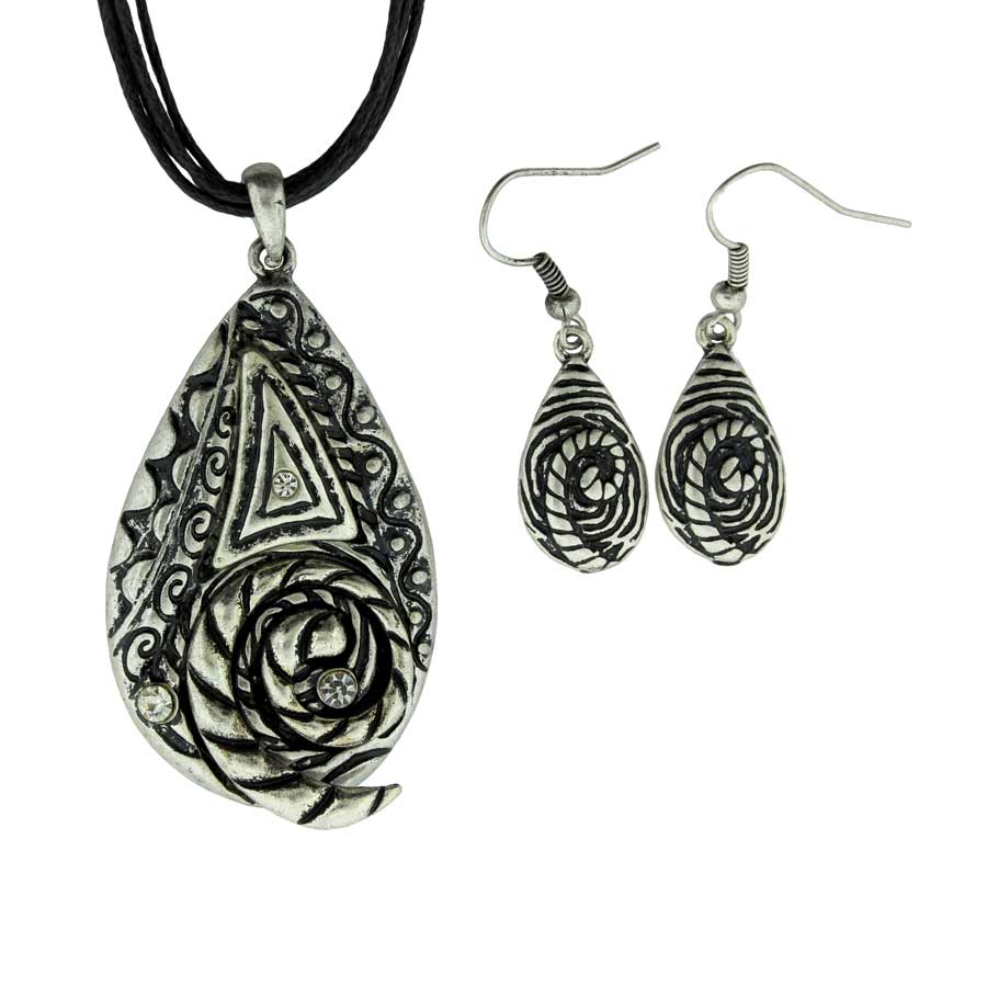 Zinc Alloy Silver Plated Pendants & Earrings set