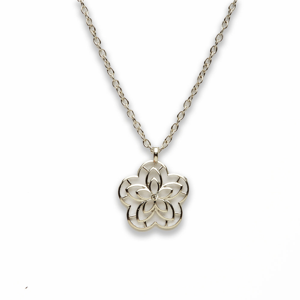 Zinc Alloy Silver Plated Flower Necklace