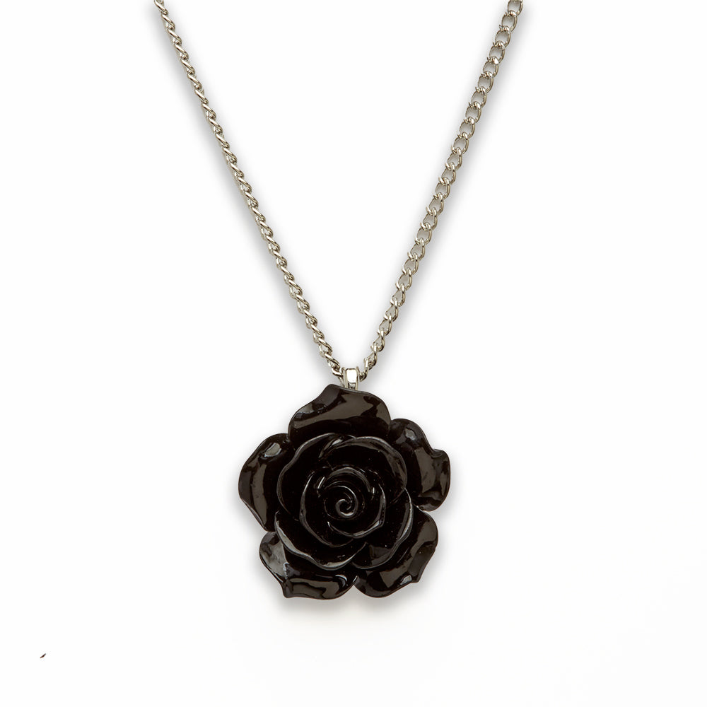 18 inch Synthetic Resin Black Rose Necklace