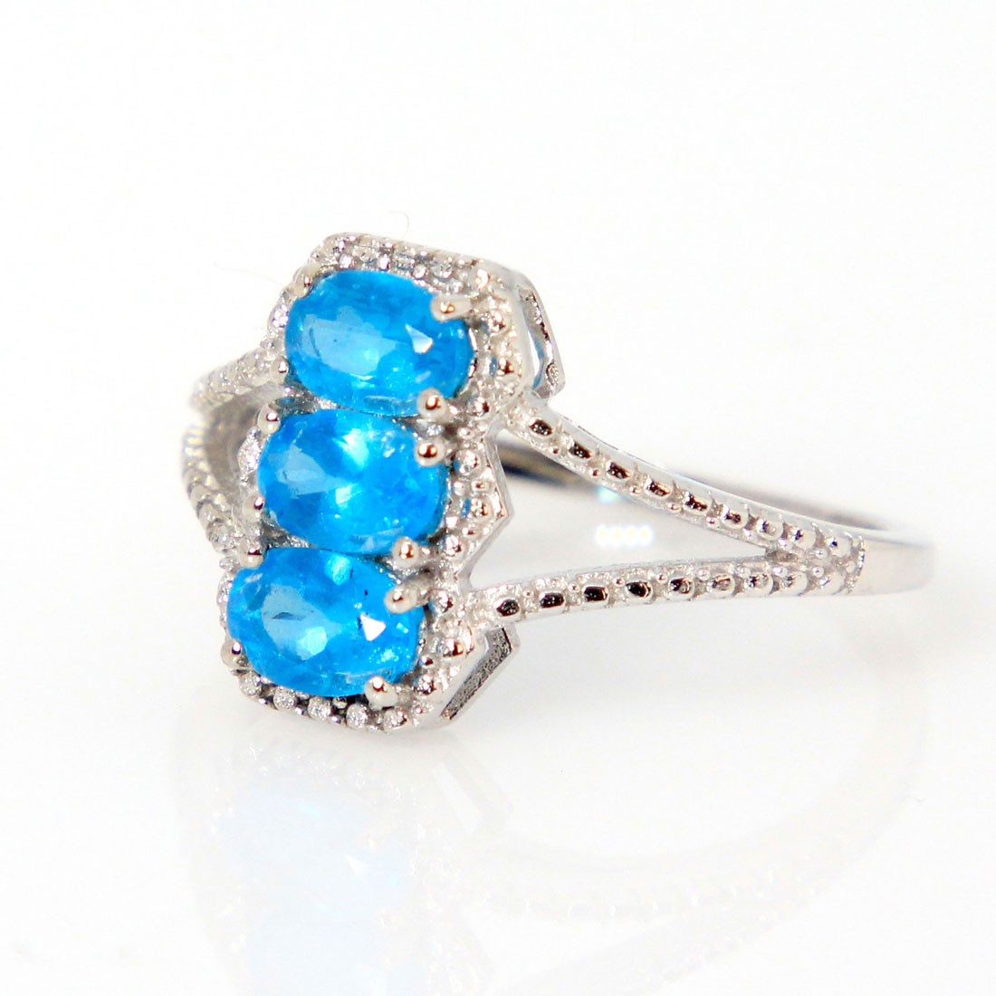 Sterling Silver Neon Apatite Oval 3 Stone Set Ring
