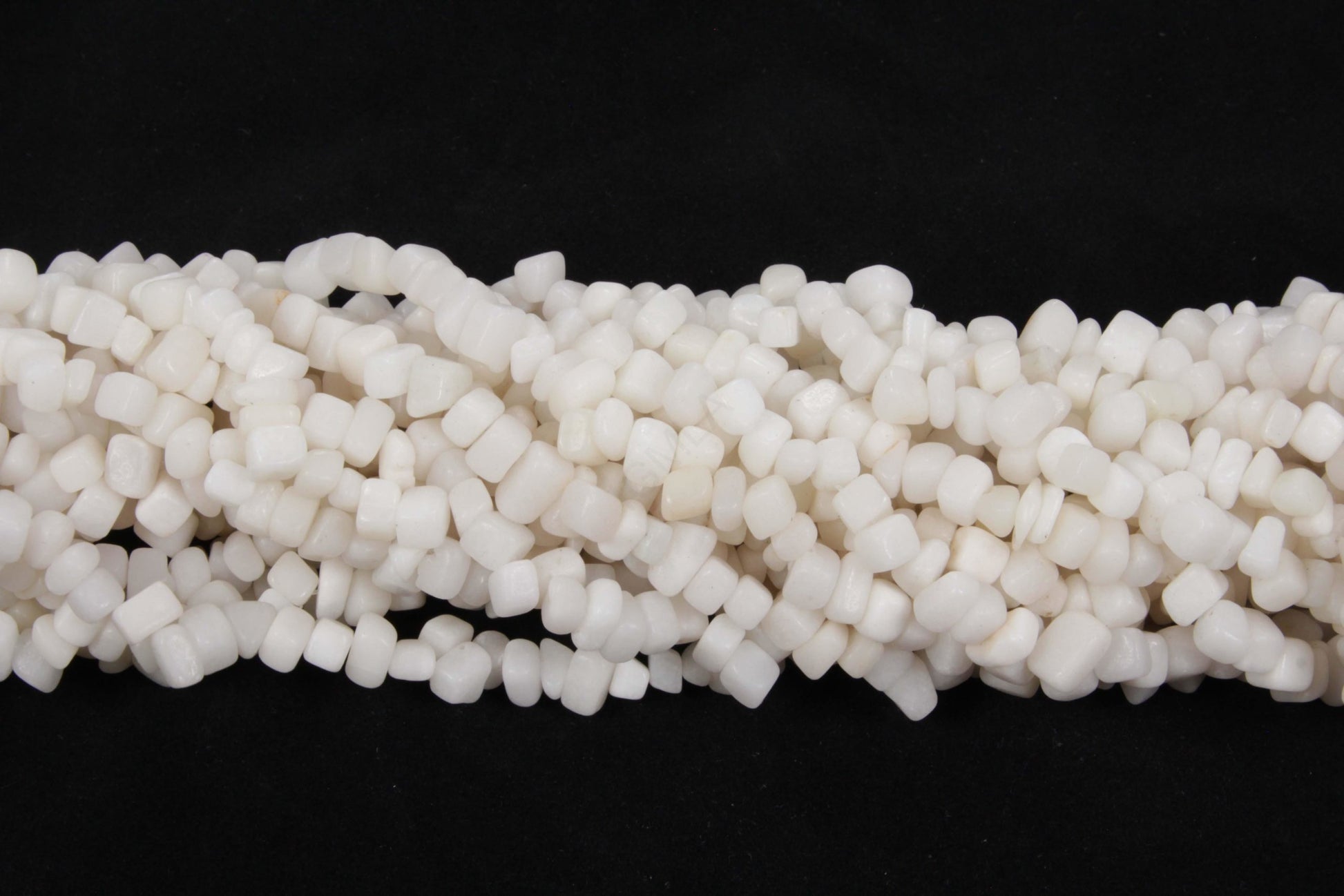 36 inch Snow Quartz Plain Chip Beads