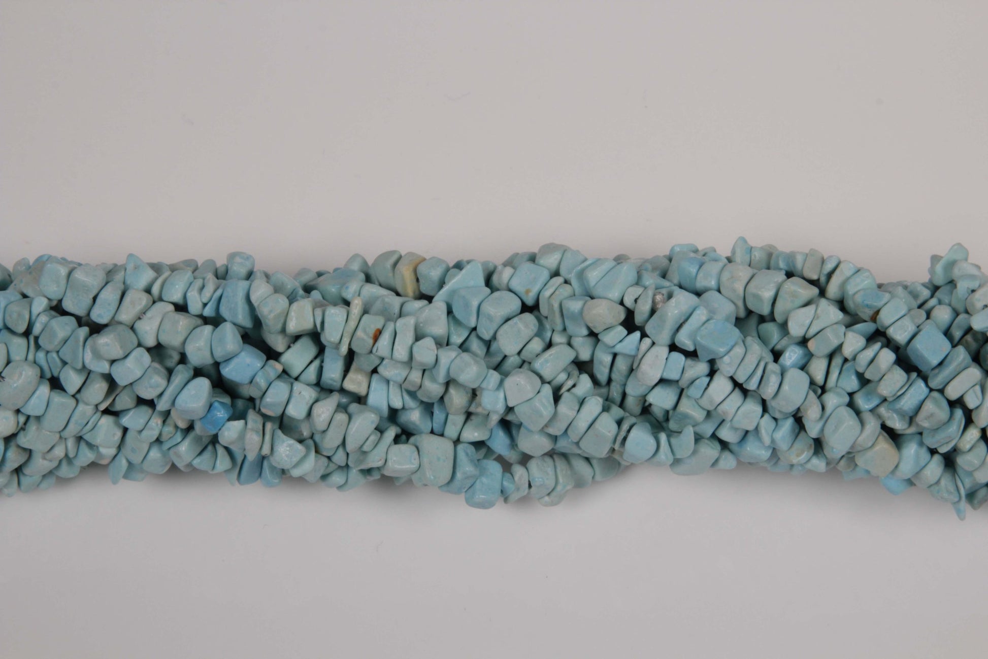 36 inch Small Megnesite Plain Chip Beads