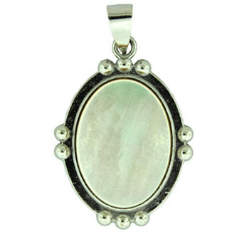 25X34mm Mother Of Pearl Oval Pendants