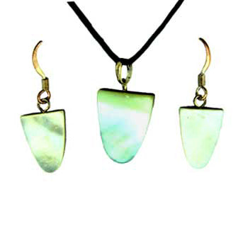 11X16/14X18mm Mother Of Pearl Tongue Pendants & Earrings