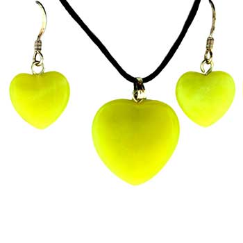 15 / 22mm Olive Serpentine Heart Pendants & Earrings