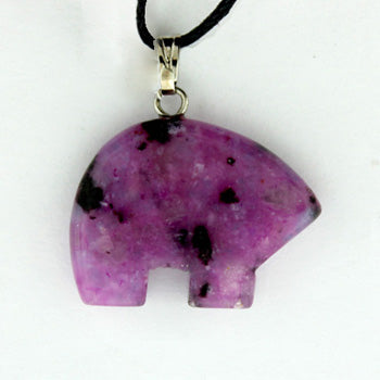 15X20mm Dyed Purple Quartz Glass Zuni Bear Pendants