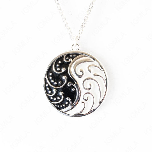 Zinc Alloy Black White Color Yin Yang Silver Plated Round Necklace