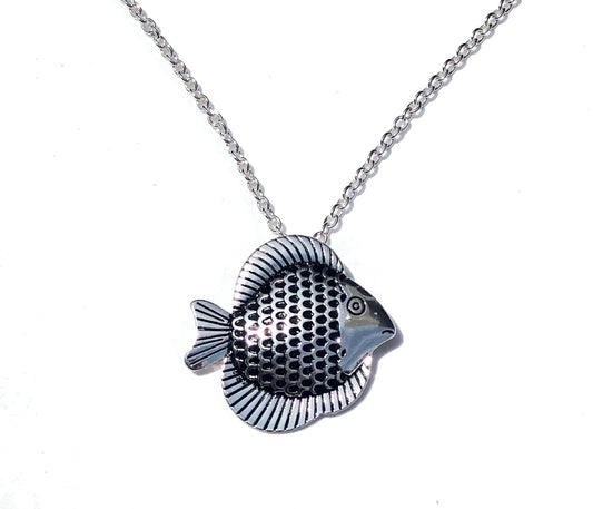 Zinc Alloy Silver Plated Fish Necklace