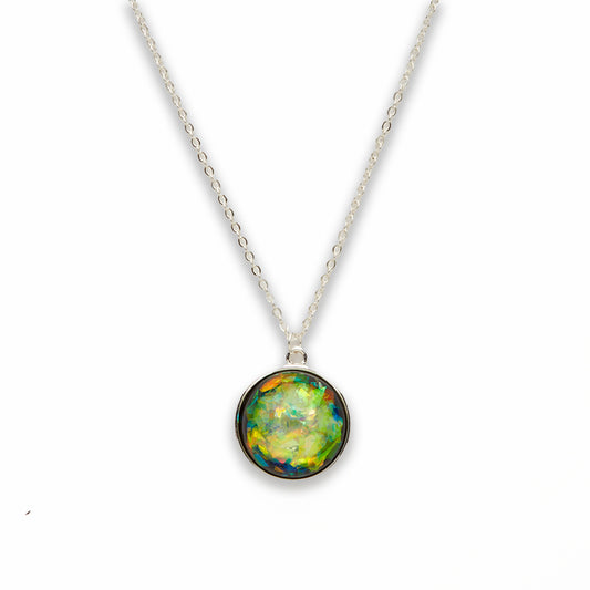 Zinc Alloy Medium Green Silver Plated Round Necklace