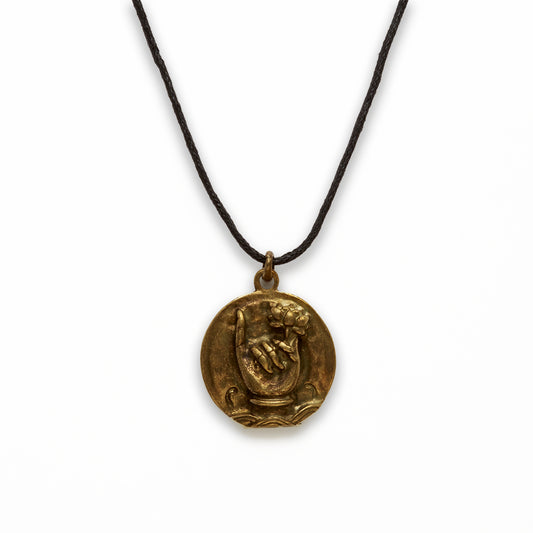 Zinc Alloy Gold Burnish Hand Flower Necklace