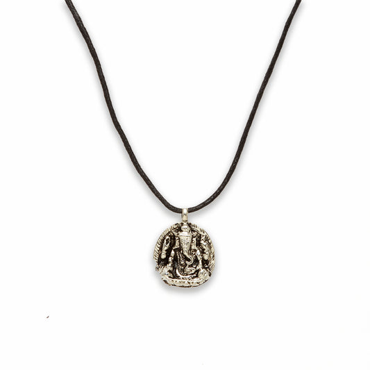 18 inch Zinc Alloy Silver Tone Kwan Necklace