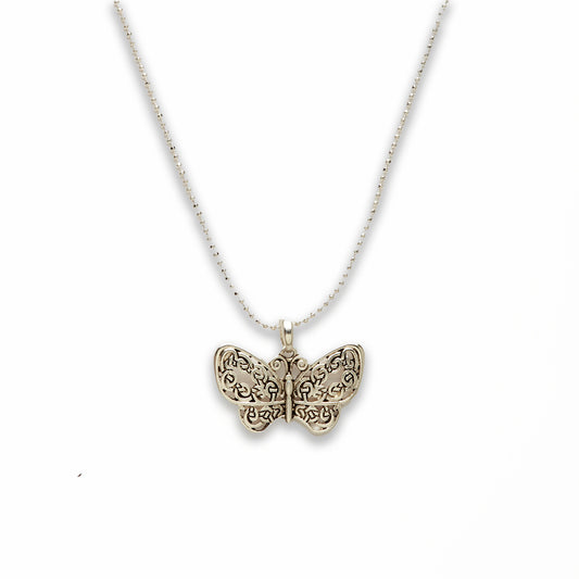 18 inch Zinc Alloy Silver Tone Butterfly Necklace