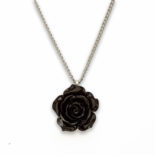 18 inch Synthetic Resin Black Rose Necklace